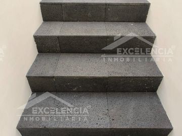 VENTA DE CASA NUEVA EN COLONIA DEFENSORES DE PUEBLA.
