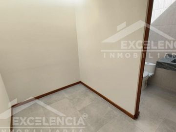 VENTA DE CASA NUEVA EN COLONIA DEFENSORES DE PUEBLA.