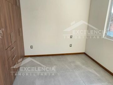VENTA DE CASA NUEVA EN COLONIA DEFENSORES DE PUEBLA.