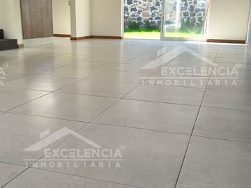 VENTA DE CASA NUEVA EN COLONIA DEFENSORES DE PUEBLA.