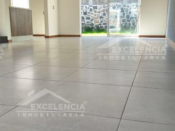 VENTA DE CASA NUEVA EN COLONIA DEFENSORES DE PUEBLA.