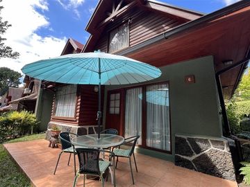 Casa en venta 4 dormitorios Condominio Pucón