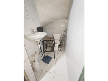 Ciudad Bolívar Casa Comercial + Vivienda ¡Invierte en tu futuro! 🌆