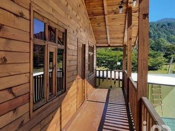 CASA EN VENTA  CON ALBERCA CLIMATIZADA EN TEOPISCA