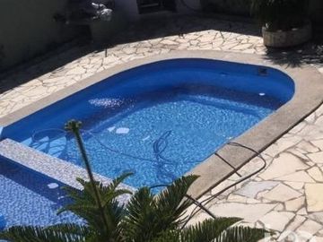 CASA EN VENTA  CON ALBERCA CLIMATIZADA EN TEOPISCA
