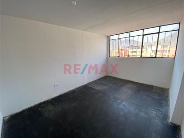 Vendo Duplex 4To Piso - Unidad Vecinal Del Rimac - Vive A Pasos Del Centro De Lima