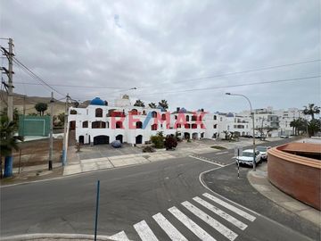 ¡Descubre tu refugio ideal en Santa María del Mar!

🏖️ Excelente Casa de Playa en Santa María del Mar a un paso del Club Esmeralda

Presentamos un