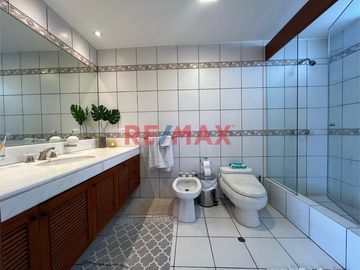 ¡Descubre tu refugio ideal en Santa María del Mar!

🏖️ Excelente Casa de Playa en Santa María del Mar a un paso del Club Esmeralda

Presentamos un