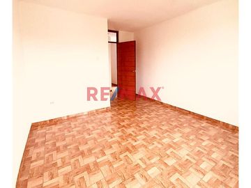 🏠 **Casa Espaciosa de 2 Pisos en Venta en Pimentel, Chiclayo** 🏠

📍 Ubicación: Urb Los Cedros de la Pradera Mz G Lt 12, Pimentel, Chiclayo.

Descu