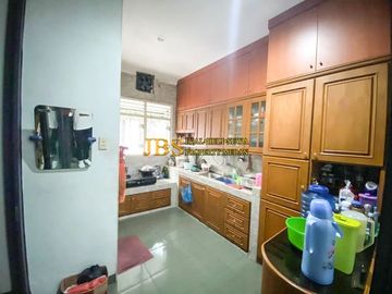 Dijual Ruko Siap Huni Inti Kota Jalan Gandhi