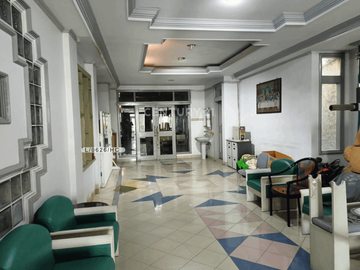 Dijual Ruko 3 Lantai Semi Furnished Di Karanggetas Cirebon
