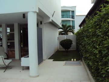 casa condominio en venta en via club tennis, river country. Cod V100023