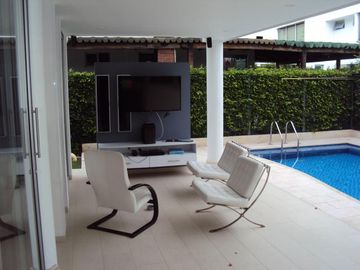 casa condominio en venta en via club tennis, river country. Cod V100023