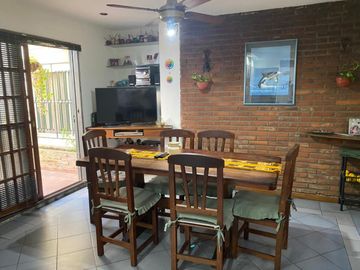 Casa - Lomas de Zamora Oeste