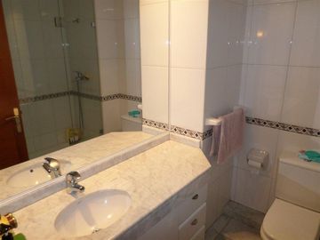 Departamento en Venta en Departamento en condominio, Sta maria de manquehue Carolina Rabat