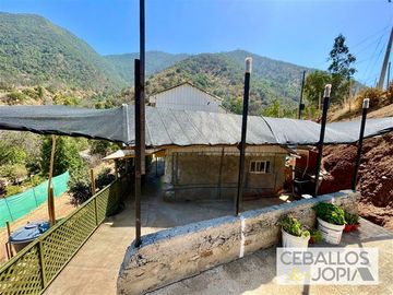 Casa en venta de 3 dorm. en Olmué