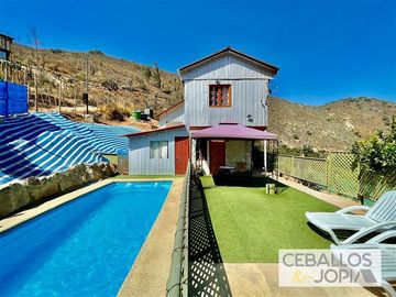 Casa en venta de 3 dorm. en Olmué