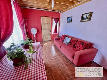 Casa en venta de 3 dorm. en Olmué