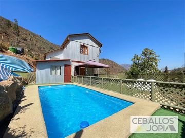 Casa en venta de 3 dorm. en Olmué
