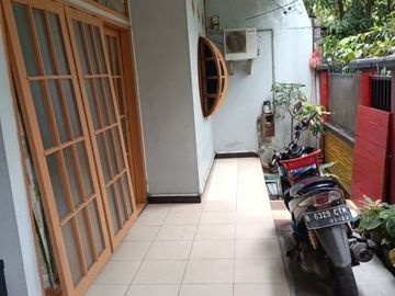 RUMAH LOKASI JALAN KENANGA NUSA JAYA KARAWACI TANGERANG
