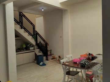 Rumah Baru Murah Luxury Modern Furnish di Perum Elite Maguwoharjo