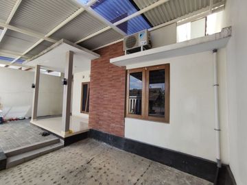 Rumah Baru Murah Luxury Modern Furnish di Perum Elite Maguwoharjo