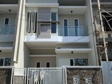 Rumah Mulyosari Tengah, Siap Huni, New Minimalis