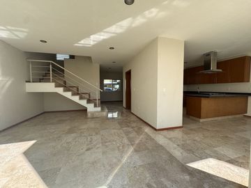 Casa en Venta en Solares - Coto 6 29