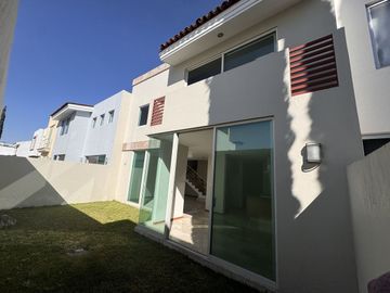 Casa en Venta en Solares - Coto 6 29