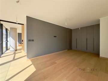 Departamento en venta de 1 dorm. en Las Condes