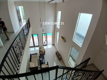 Disewakan Rumah Cantik Di Kemang Barat Jakarta Selatan