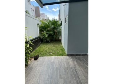 VENTA ALQ CASA DUPLEX EN PASEO DEL NORTE BRISAS DEL GOLF PHVICTORIA(6)