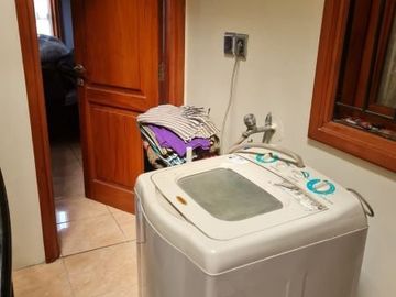 8 Bedroom House for sale