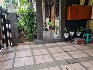 8 Bedroom House for sale