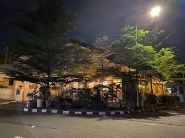 DIJUAL RUMAH (Fully Furnish/Posisi Hook) DI JL.TERATAI KOMPLEK TANJUNG BARAT INDAH JAKARTA SELATAN