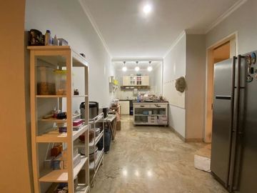DIJUAL RUMAH (Fully Furnish/Posisi Hook) DI JL.TERATAI KOMPLEK TANJUNG BARAT INDAH JAKARTA SELATAN