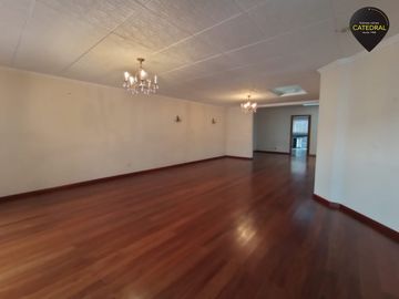 Casa de venta en Paucarbamba – código:18386