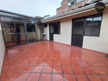 Casa de venta en Paucarbamba – código:18386