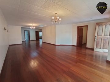 Casa de venta en Paucarbamba – código:18386