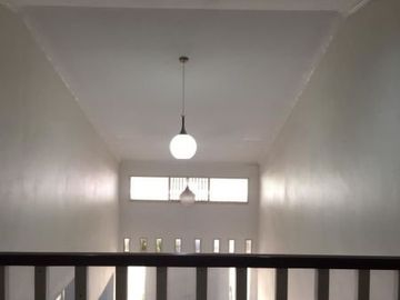 Dijual Rumah Cantik Dan Murah Di Cirendeu