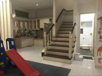 Dijual Rumah Cantik Dan Murah Di Cirendeu