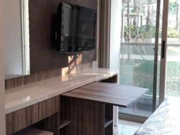 Disewakan Apartemen Taman Anggrek Residences, Studio Furnish