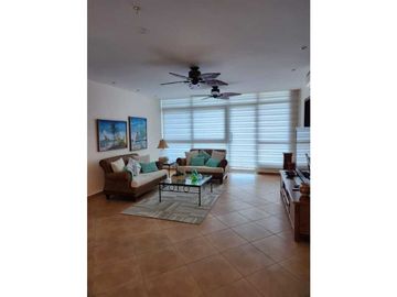 APARTAMENTO AMOBLADO EN PH CORONADO GOLF