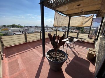 QUINTA JACARANDAS - EDFICIO DE OFICINAS CON CASA INDEPENDIENTE EN PRIVADA