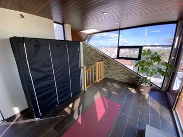 QUINTA JACARANDAS - EDFICIO DE OFICINAS CON CASA INDEPENDIENTE EN PRIVADA