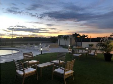 APARTAMENTO EN VILLA DE LAS FUENTES, PH MEI TOWER