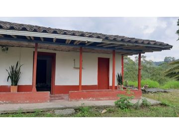 Se Vende Excelente Finca en Filandia, Quindío.