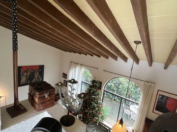 DISFRUTA DE ESTA MARAVILLOSA CASA EN CONDOMINIO A 10 MIN DE ARTZ