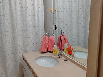 Departamento 4D/3B Estac/Bod cerca Metro Alcántara. Dueño