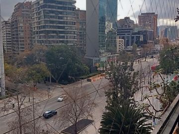 Departamento 4D/3B Estac/Bod cerca Metro Alcántara. Dueño